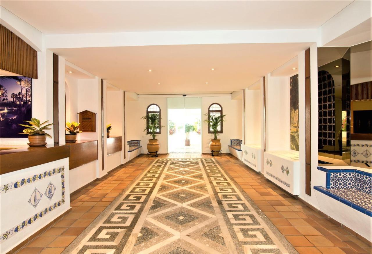Beachside Luxury In Puerto Banus - Club Playas Del Duque Appartement