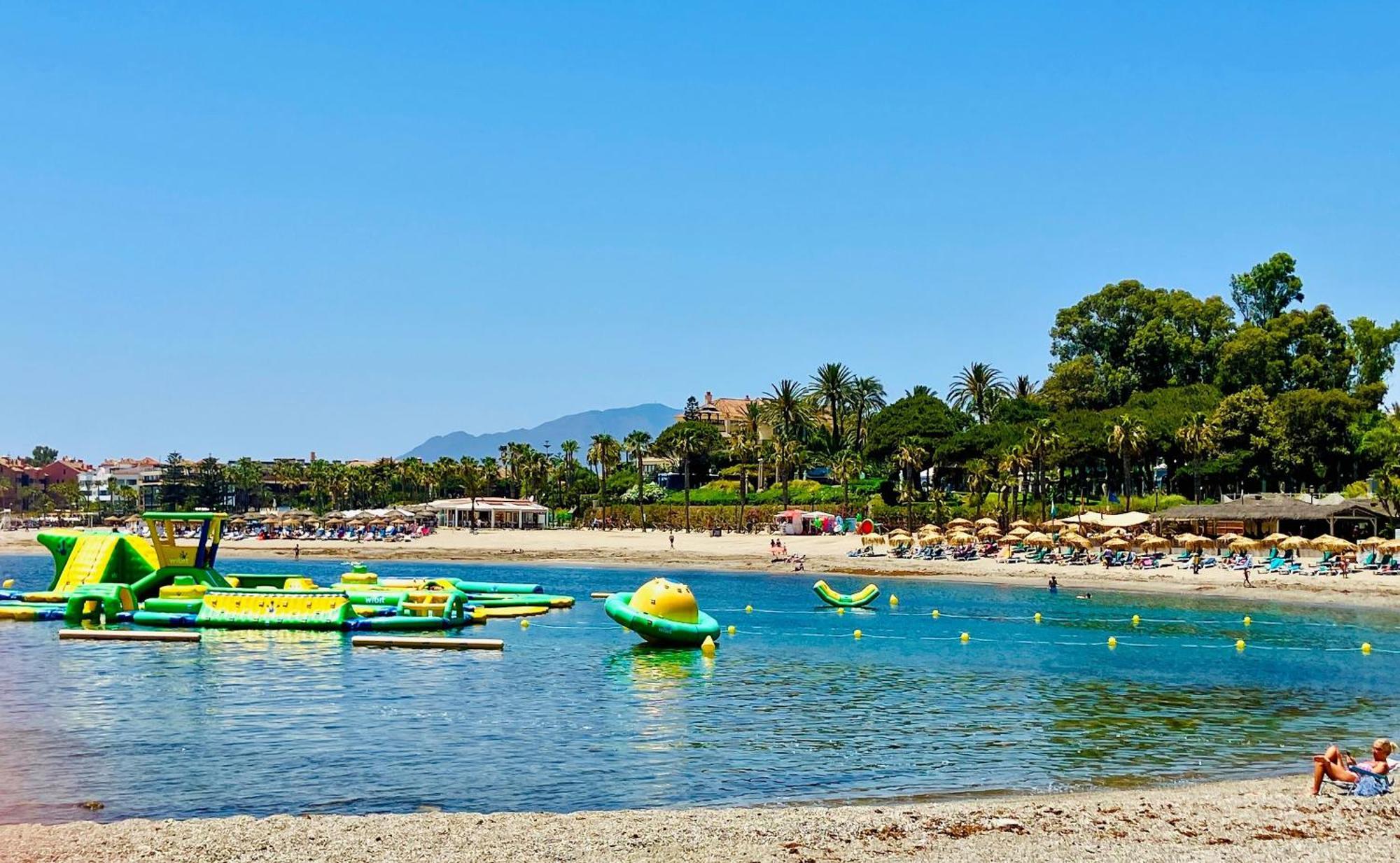 Beachside Luxury In Puerto Banus - Club Playas Del Duque * Marbella